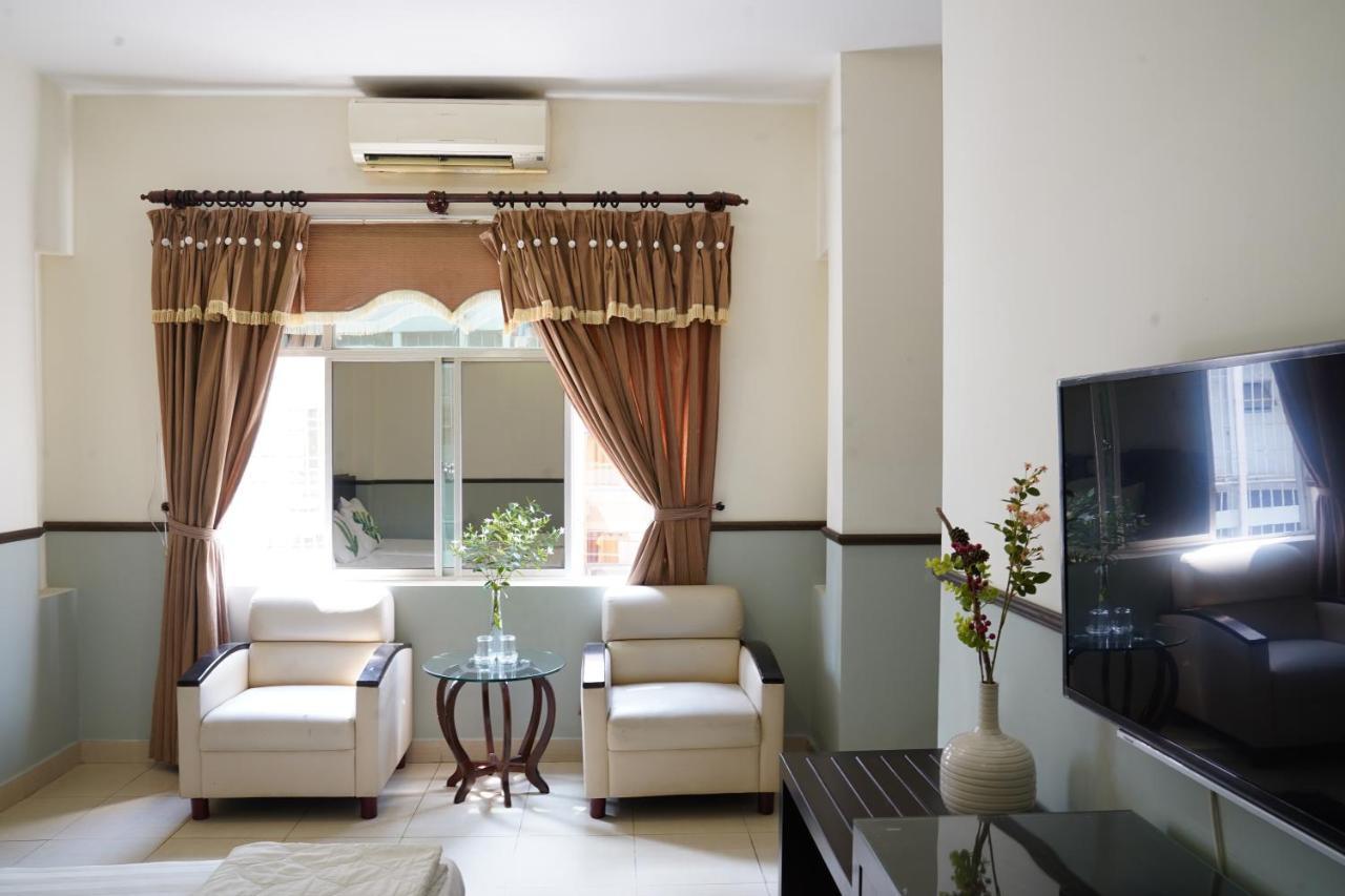 Trang An - 5 Minutes Landmark 81 2*