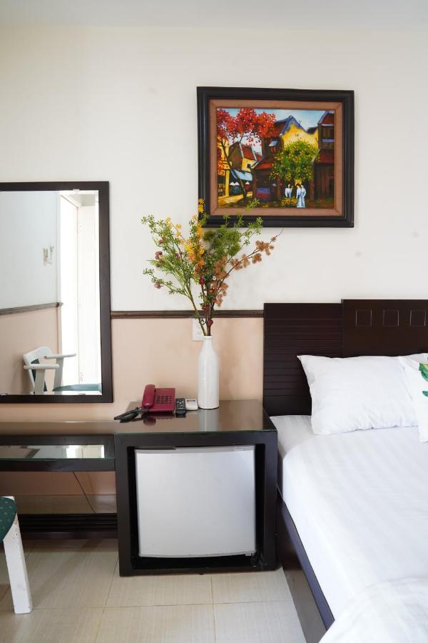 Trang An - 5 Minutes Landmark 81 Hotel 2*