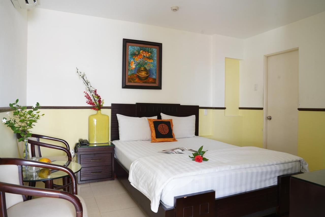 Hotel Trang An - 5 Minutes Landmark 81 Ho Chi Minh City