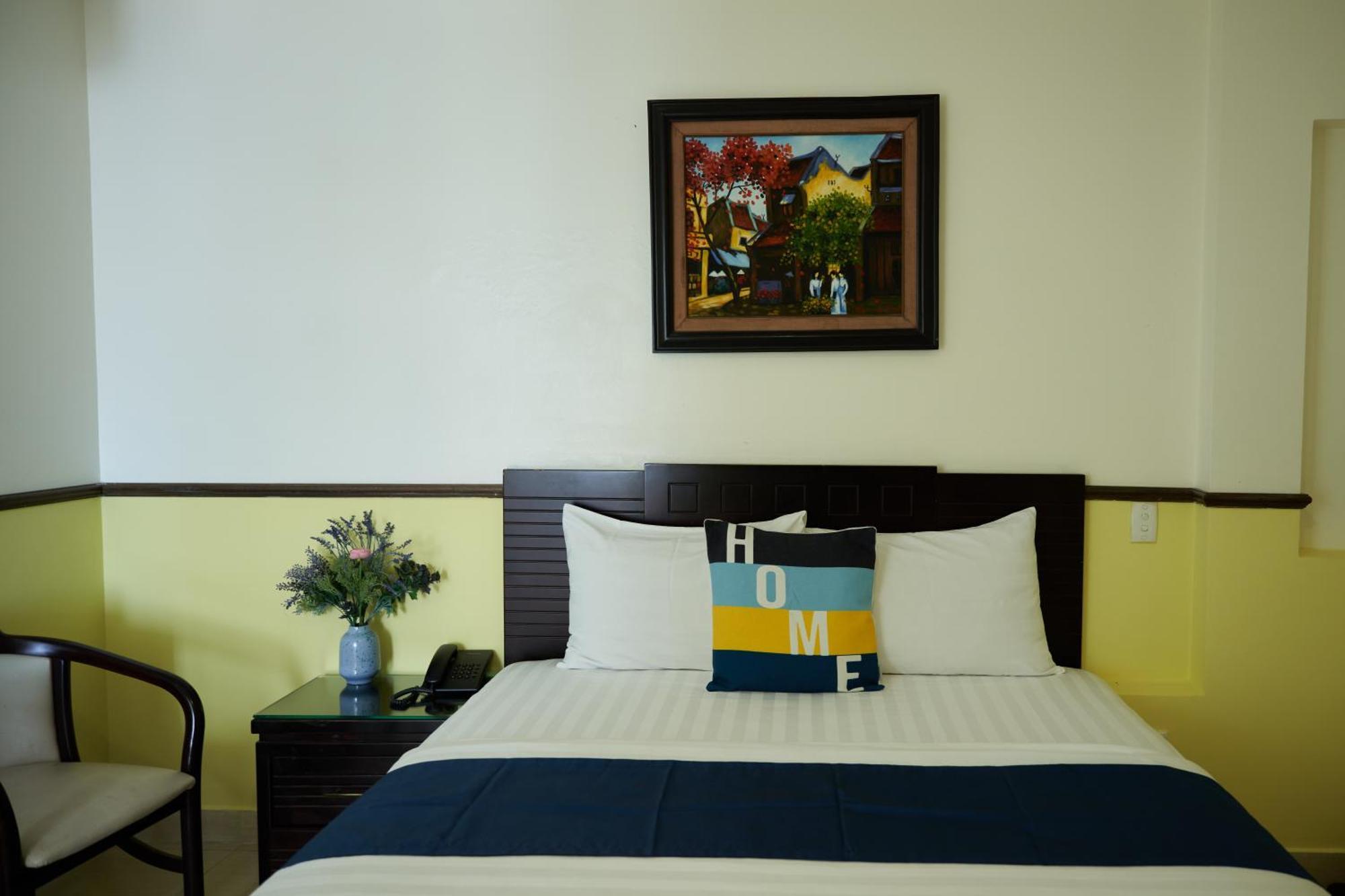 Hotel Trang An - 5 Minutes Landmark 81 2*