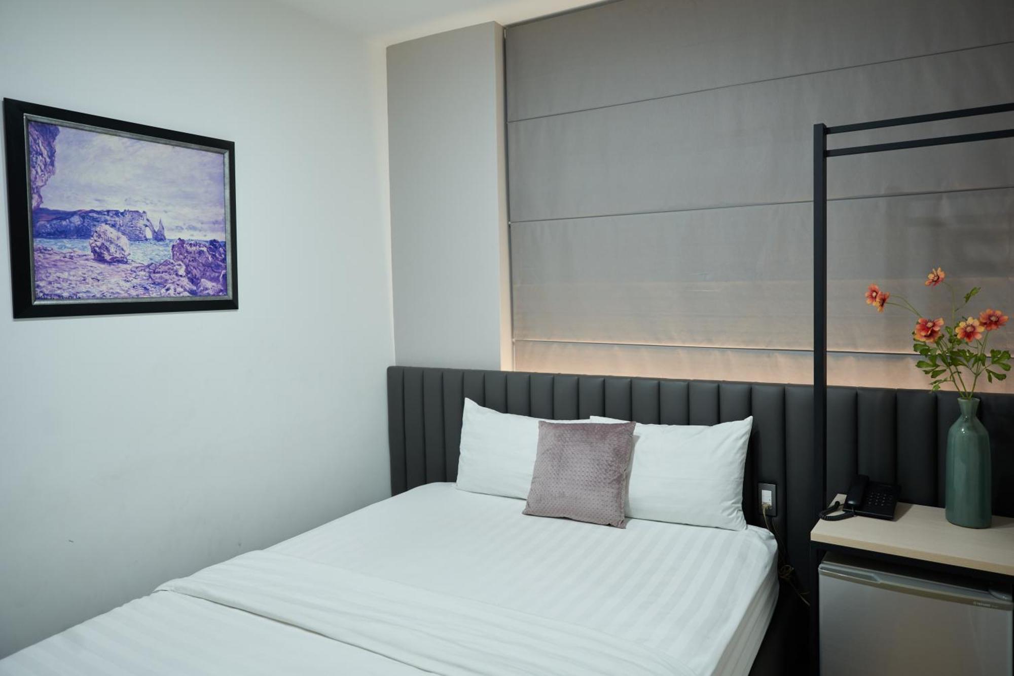 Trang An - 5 Minutes Landmark 81 Hotel Ho Chi Minh City