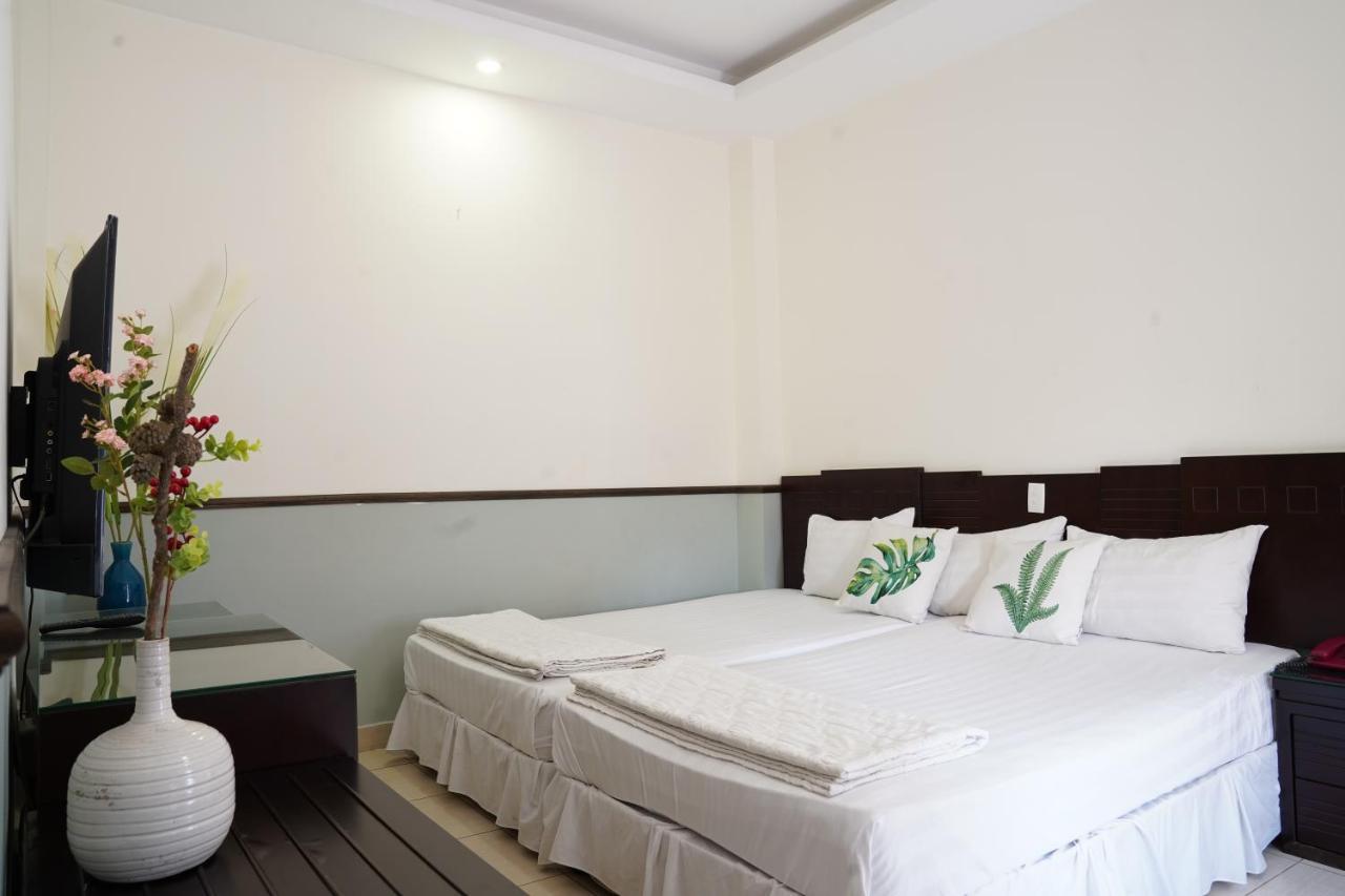 Trang An - 5 Minutes Landmark 81 2*