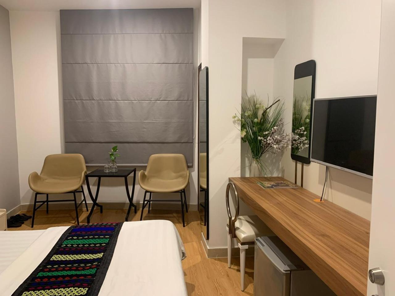Hotel Trang An - 5 Minutes Landmark 81 Ho Chi Minh City